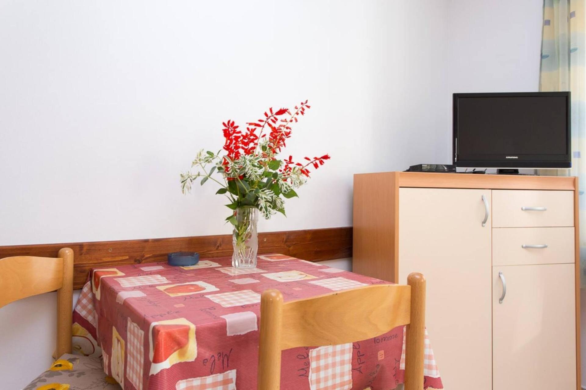Apartments Zic - Mrakovcic バスカ エクステリア 写真